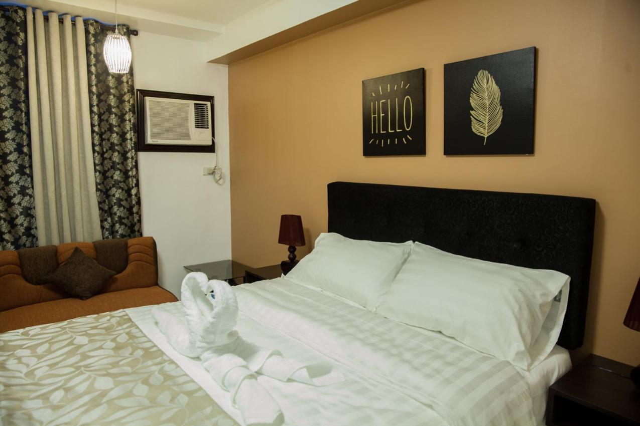 Melbourne Suites Makati City Екстериор снимка