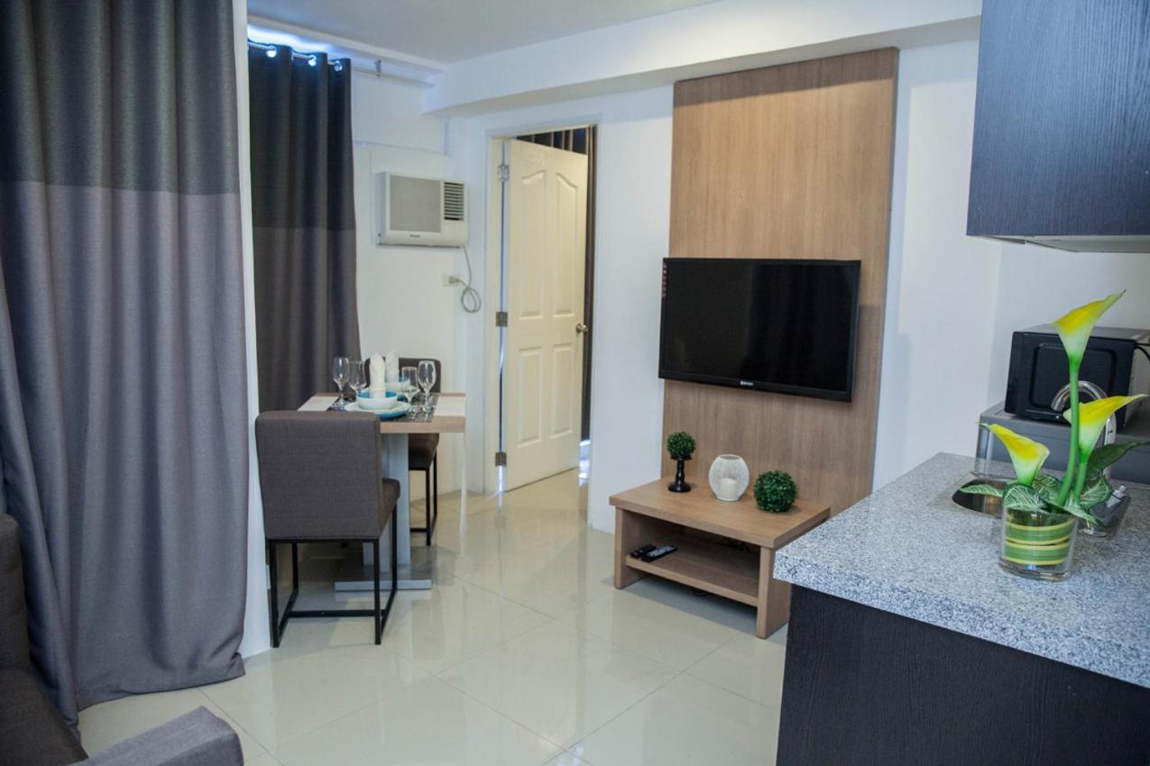 Melbourne Suites Makati City Екстериор снимка